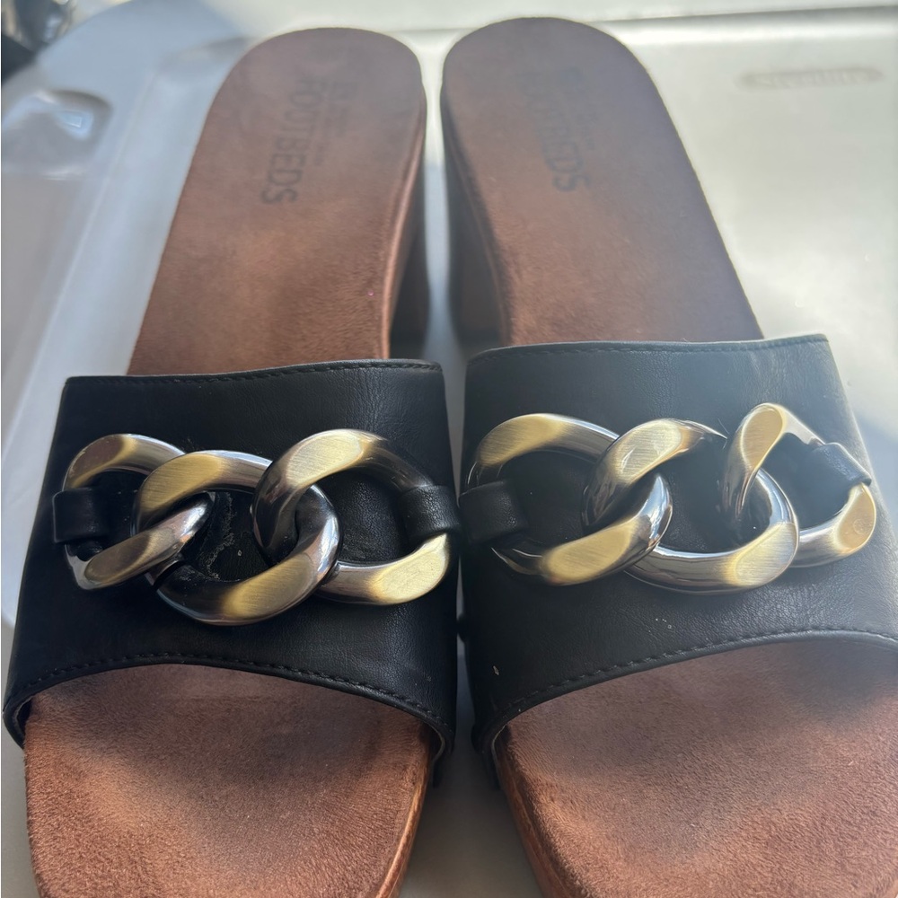 Black Leather Sandals with Chain Detail